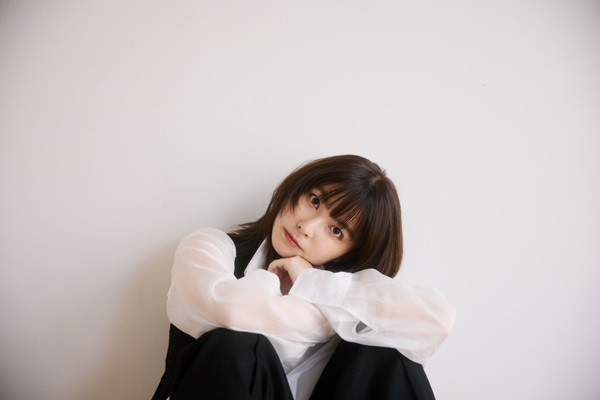 TOWER_Fukuoka's tweet photo. 【#サカグチアミ】
Newアルバム「who am i ?」発売記念イベント
開催決定！！

【日時】9月19日(土)  13:00～
【内容】ミニライブ＋サイン会

イベント当日11:00より対象商品を前金でのご予約でご参加いただけます。

詳細はこちら！！
https://t.co/oDF4tDTp7e https://t.co/ryBvVRBHjd
