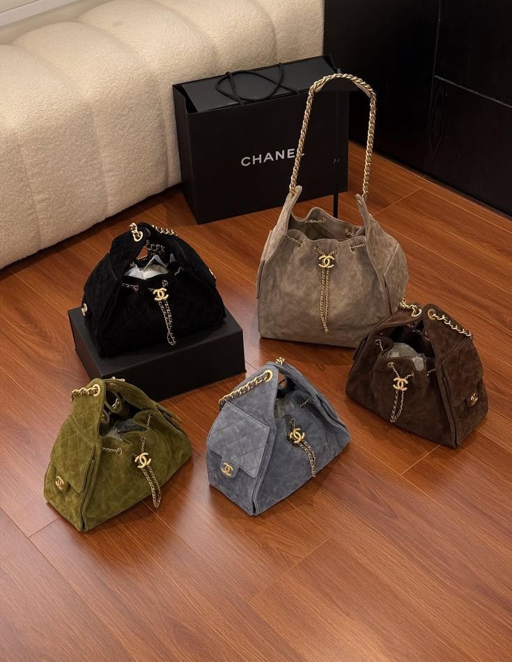 onetruelave's tweet photo. I'm not picking, I want them all https://t.co/Ggf7rjvD43
