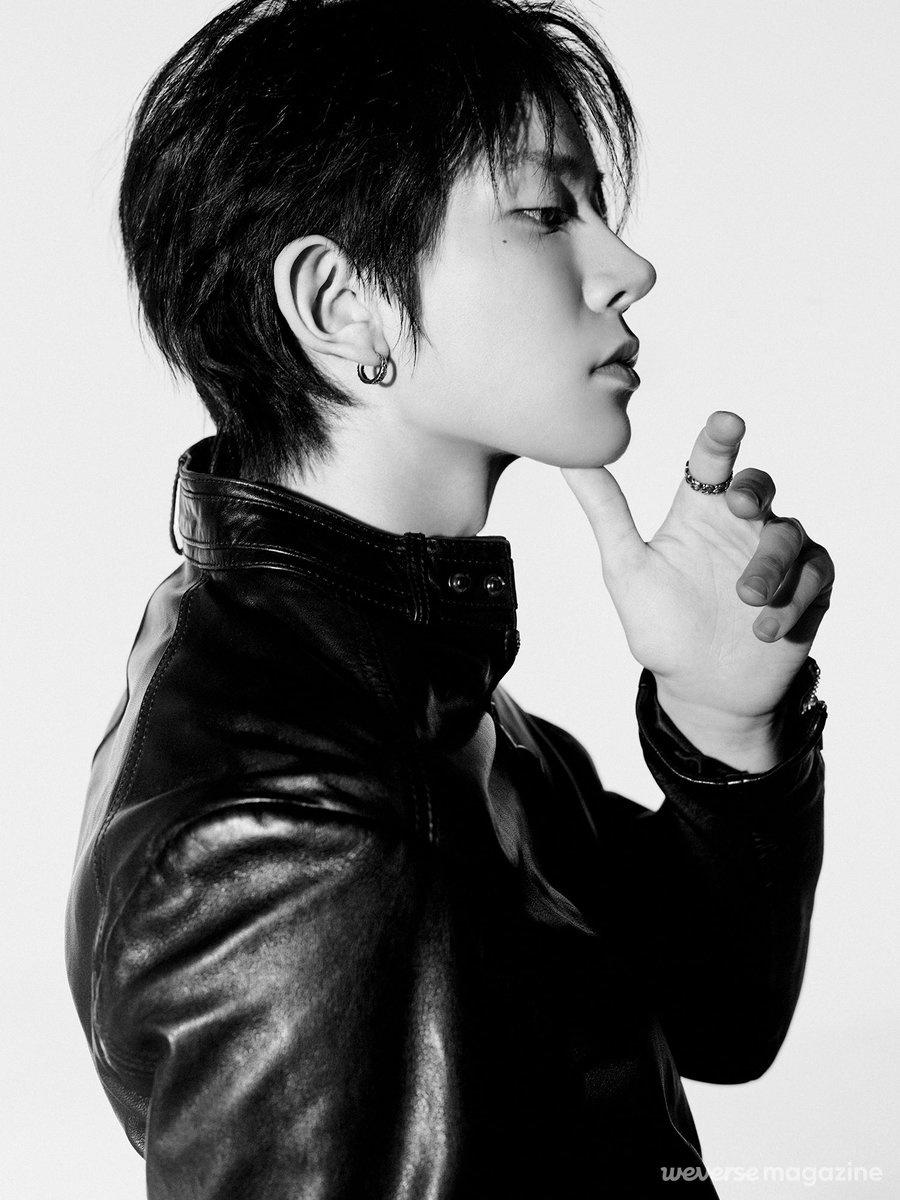 allmyhee's tweet photo. 위버스 매거진 #EVAN #에반 https://t.co/N6NgsOAW8L