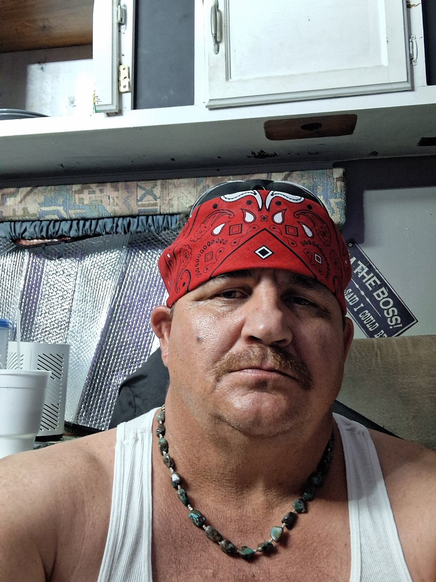 DenneyPierza's tweet photo. Hello can we be friends https://t.co/yBDAaiuzy8