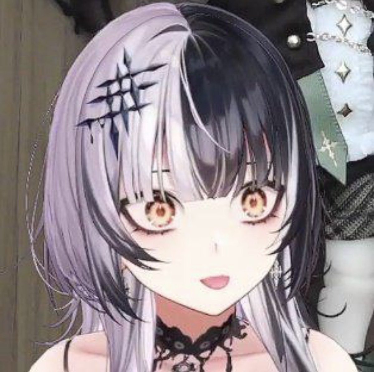 jay_weegee's tweet photo. G'night oomfs. Sleep well 🤍🖤 https://t.co/vEjYly1x0w