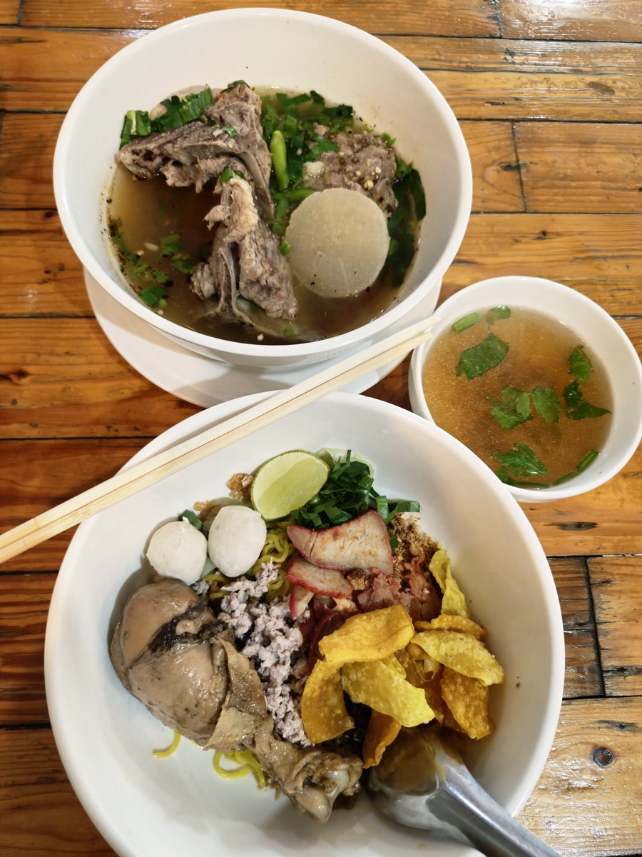 PaePaez818's tweet photo. อร่อย 😋 
#เมืองพิษณุโลก
#พิษณุโลก
#มอนอ https://t.co/uplg4KNCPp