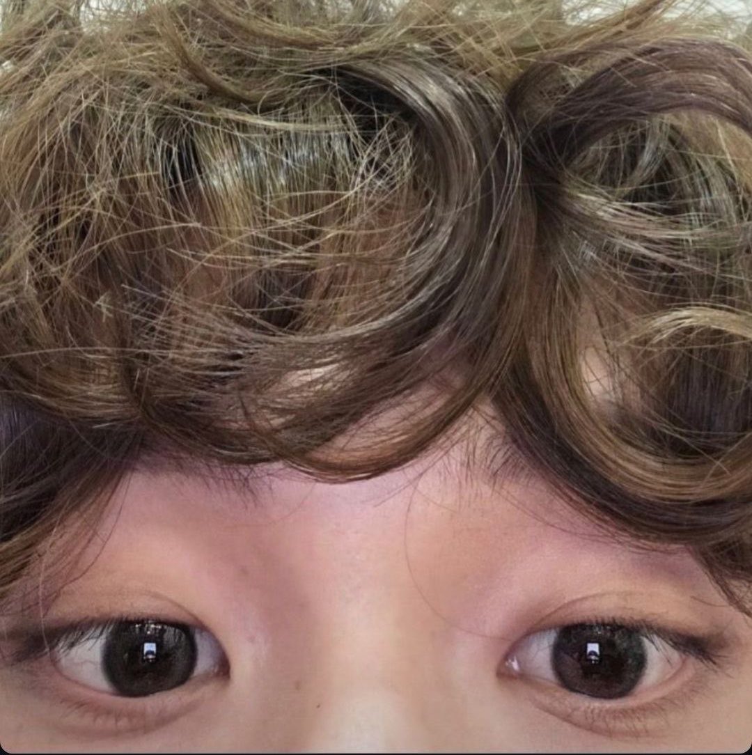 nozeroisme's tweet photo. น้องวอนบินชอบถ่ายรูปโผล่มาให้เห็นแค่ตา ขอเลี้ยงแมวดำหน่อยก้ะ 🐈‍⬛🥺 https://t.co/nvzIIKjict