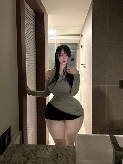 1000rxseg's tweet photo. https://t.co/uwxpLsbOt3
https://t.co/sOeg4Zoj9h https://t.co/VusHnxefLD