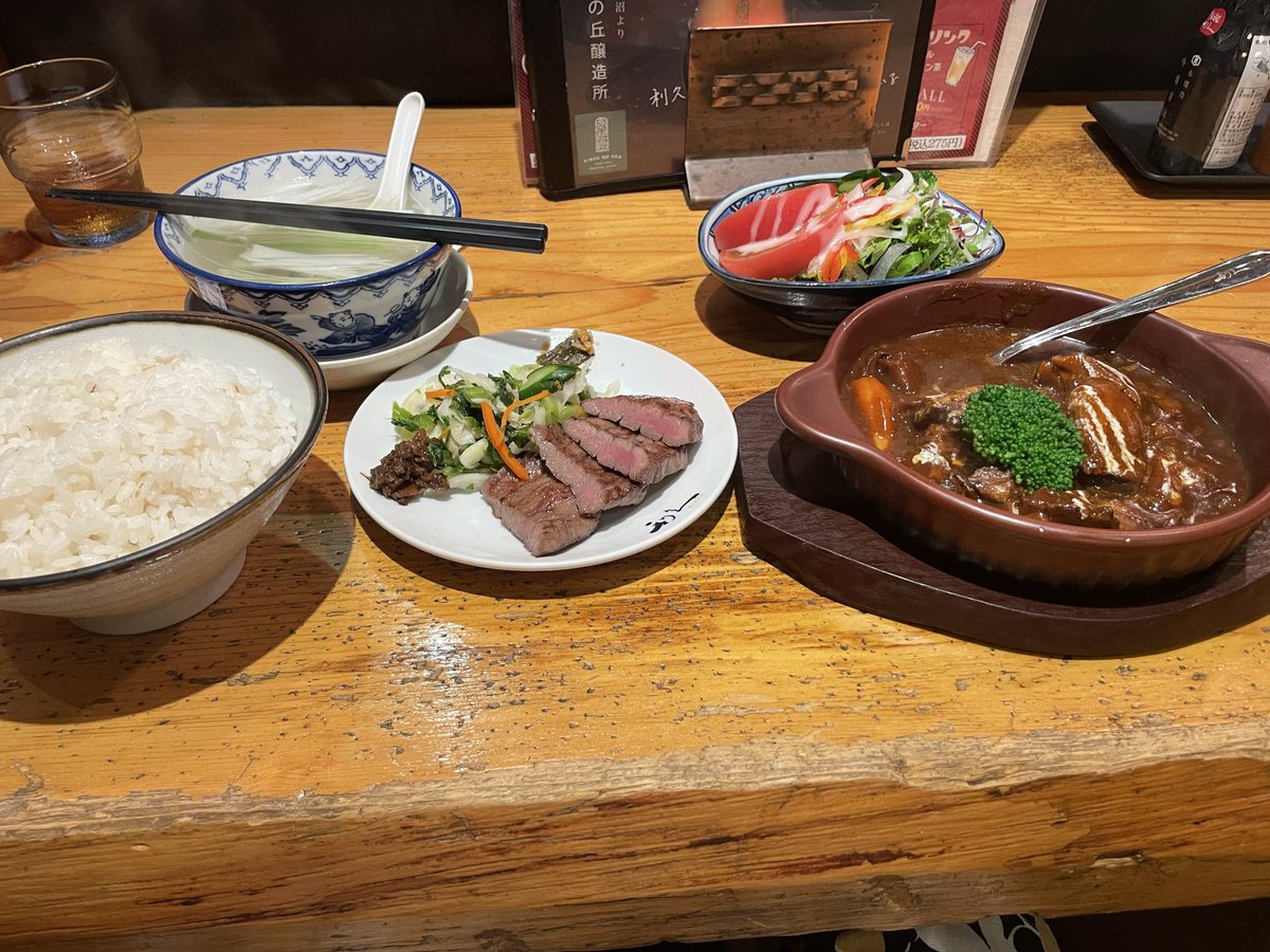 BO38056's tweet photo. たまにはランチに贅沢しよーっと😋 https://t.co/DizO7rIBZU