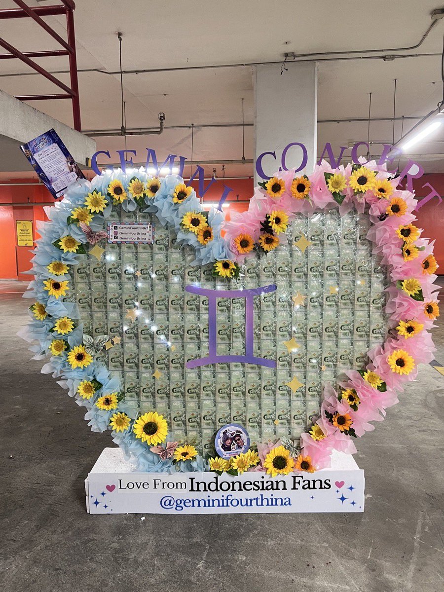 GeminifourthINA's tweet photo. ✨GEMINI ART-VENTURE CONCERT🎨

Dear @gemini_ti ✨

Every bill here is a prayer and a thank you☺️

Thank you for working so hard, Thank you for making us smile🥹

Congratulations on your amazing concert. We’ll always be here for you✨

GEMINI START THE ADVENTURE #GeminiConcertD1 https://t.co/E313rH5c4A