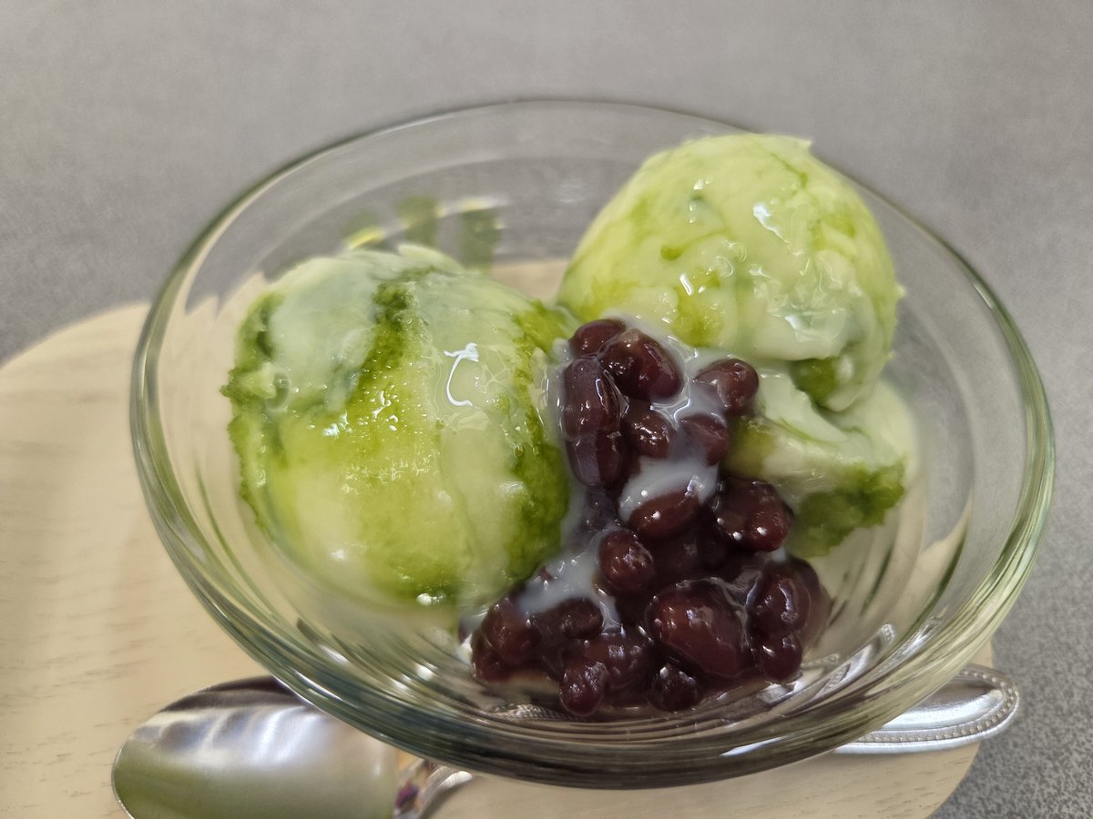 jackpot_fatman's tweet photo. アイスクリン抹茶あずきミルク、美味 https://t.co/padZh8S6I3