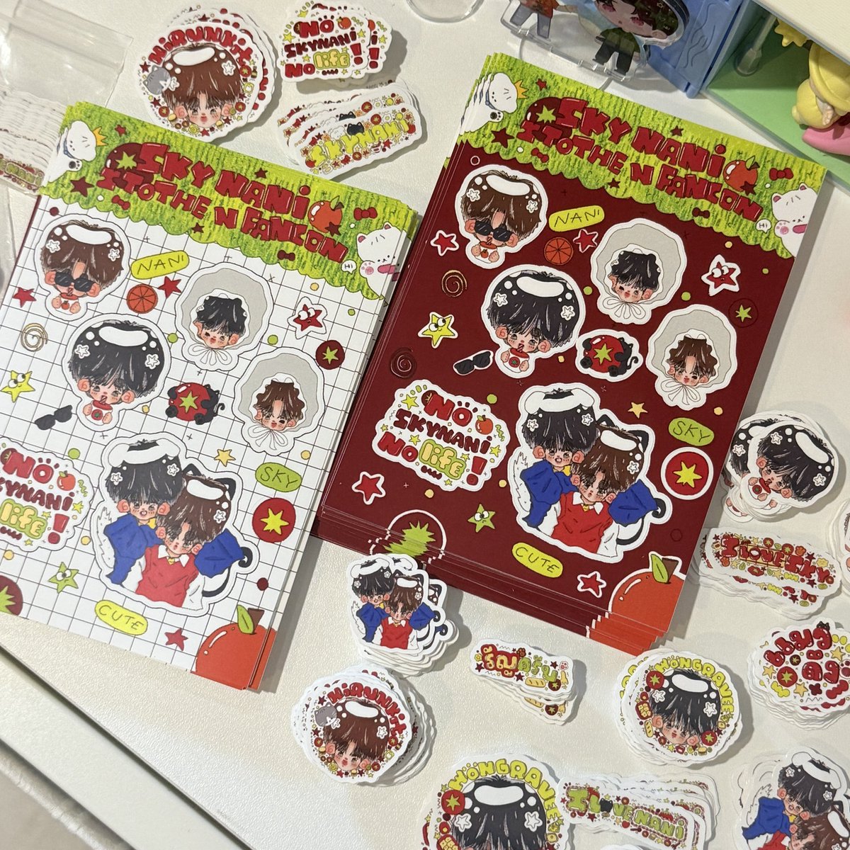 muliy_1's tweet photo. มาแระะะ พวกจิ๋วว🍎🍏
ขอหาเวลาไปแพคพวกนางก่อนน๊าา

་۪ ✿ cms : #_oolee
ลายเส้นถุกใจผมที่สุดในโลกกกก น่ารักม้ากกกคือเสกได้ตามใจเราเลยล่ะ🍅🤩

 ་۪ ✿ sticker print : #imdee1128
สีชัดสะใจมากค่ะ5555 งานไวสุด ๆ ไม่เข้าใจตรงไหนอธิบายตลอดเลย 🩷

เจอกันน๊าาา #SkyNaniSToTheNFancon https://t.co/ZZk8k2ZjVs