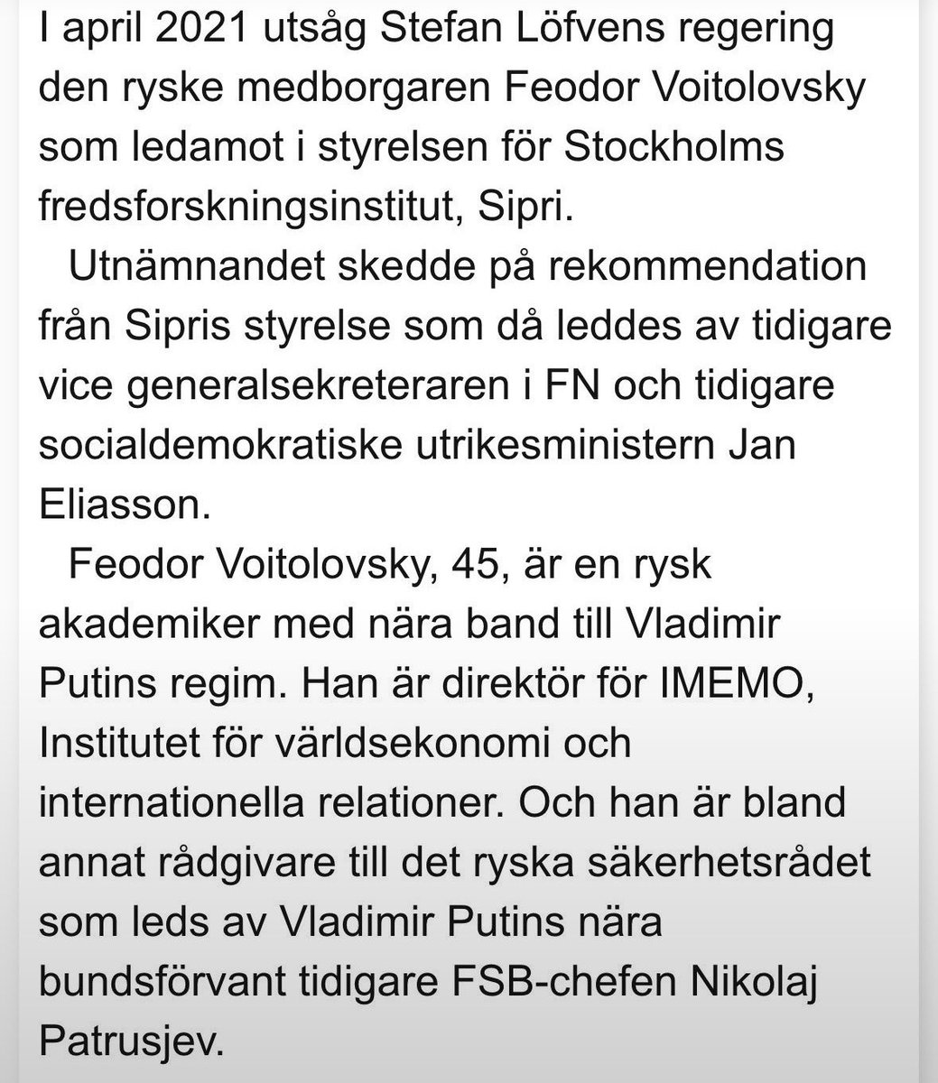 Ericson_ubbhult's tweet photo. Detta ska vi aldrig glömma. Hur S-regeringen 2014-2022 hanterade Ryssland och Putin. Då var det på statsministernivå och regeringsnivå. Aningslösheten var total hos S. (Vänstra texten citerar Löfven efter mötet i samband med Arktiska Rådet i St Petersburg 9/4 2019) https://t.co/MnCMhAHPSU