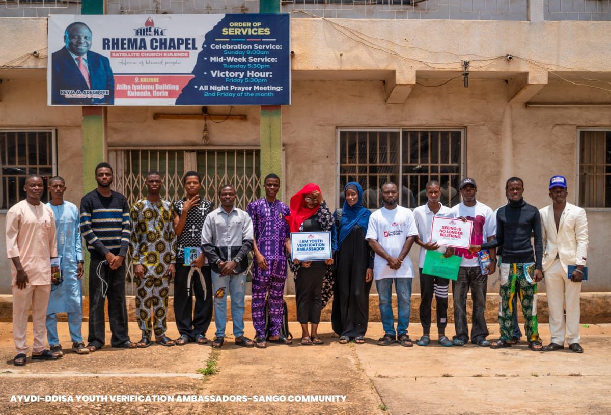 AYVDi01's tweet photo. Lanre takes #CheckBeforeYouShare campaign to Sango community
A message becomes powerful when people know what to do with it. At CodeCircle Tech Hub, Sango Community,
For 40 participants, verification moved beyond theory as they worked with Google Lens.
#AYVDi https://t.co/5P56jKFYNn