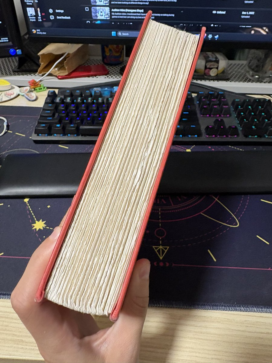 dvadoodles's tweet photo. My well loved book https://t.co/dsZ24HiCOR