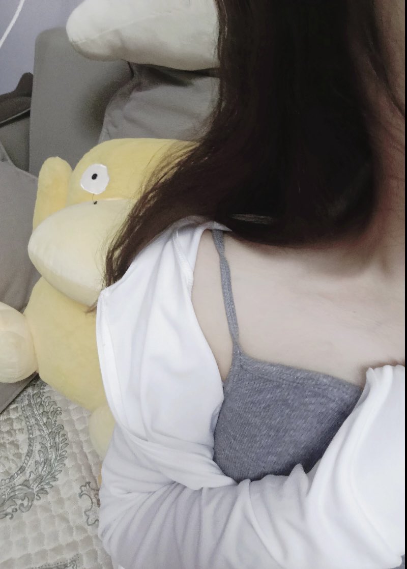 jerrie97636's tweet photo. 糟糕 我陷的比你早🤧
 #墨尔本 #留学生 #澳大利亚 https://t.co/tZIl7Ow8hT