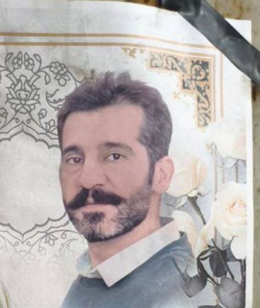 nilolimo's tweet photo. نامهای شنیده نشده

جاویدنام #ایلیا_قدسی‌همپا
۱۷ ساله
۱۸ دی
تهران ـ قلعه حسن خان

جاویدنام #صادق_قدسی‌‌همپا
پسرعموی پدر ایلیا
۱۸ دی
تهران ـ قلعه حسن خان https://t.co/7nei1e0YlL