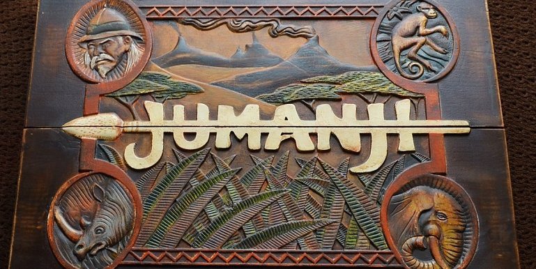 Jake_kasdan's tweet photo. New Jumanji movie will be a sequel, not a remake. https://t.co/PB6DhsXLck https://t.co/4SA8M2H0Wv
