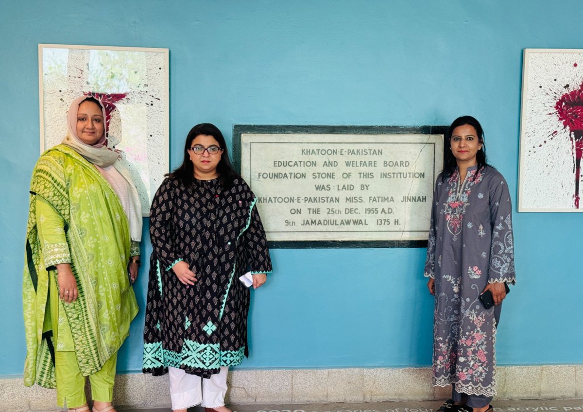 ZindagiTrust's tweet photo. Federal Minister for IT &amp; Telecommunication @ShazaFK visited a #ZindagiTrust adopted school to see our approach to public education, followed by a productive exchange with Shehzad Roy on ideas for creating better opportunities for children.

#Education #Technology https://t.co/6xrh03Kda1