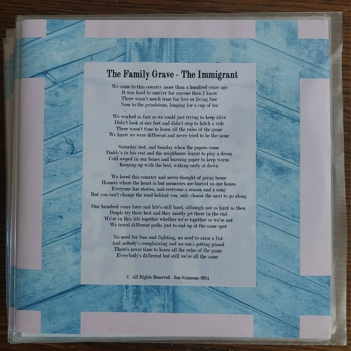 thefamilygrave's tweet photo. Two songs telling the story of two sets of migrants. Two tales of longing, new beginnings and love.  

This super limited double A-side lathe-cut 7" vinyl record from Jon Hopper and The Family Grave is available now on #BandcampFriday only from the link in first comment below 👇 https://t.co/jujPMMz4aB