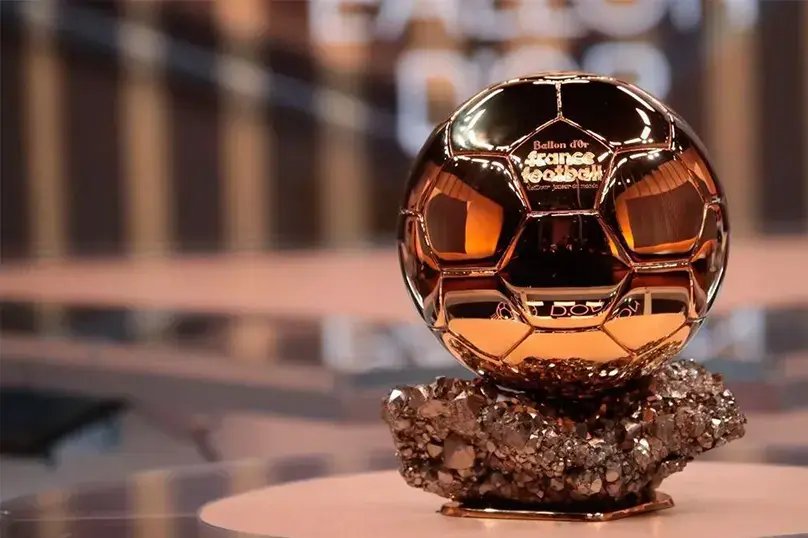 Itzpips's tweet photo. 🏆 Ballon d’Or 2026: The Countdown Is On!

The football world is getting closer to its biggest individual awards night.

The 2026 Ballon d’Or shortlists will be revealed on September 8, with the leading stars hoping to make the cut.

Then, on October 26 in London, the winners of the men’s and women’s Ballon d’Or will be crowned. 🌟⚽

Who will make the shortlist, and who will take home the ultimate prize? 👀

#BallonDor2026 #BallonDor #Football