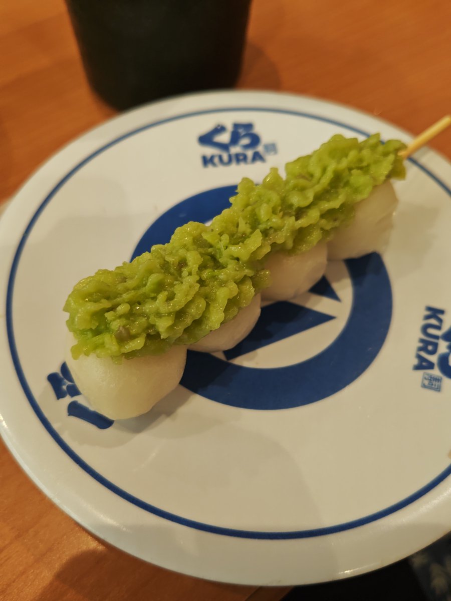BoNNTANN1's tweet photo. 意思が弱すぎてついつい食べたいもの頼んじゃってビッくらポン余り回せなかった(´・ω・｀)
でも湯呑みは無事ゲットしました👍
食べたものどれも美味しかったし大満足
#ちいかわ
#くら寿司 https://t.co/EyUzdBaKdT