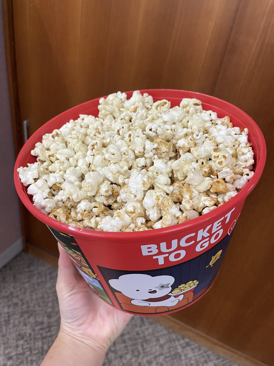 llurgorgeousll's tweet photo. 🍿 Bucket To Go จาก Major ใหญ่สะใจมากกก ป๊อปคอร์นเต็มถัง 

🛵 Lineman: https://t.co/IjgtB9bYLk

#lineman #linemanaffiliate https://t.co/yIhMcrv9bg