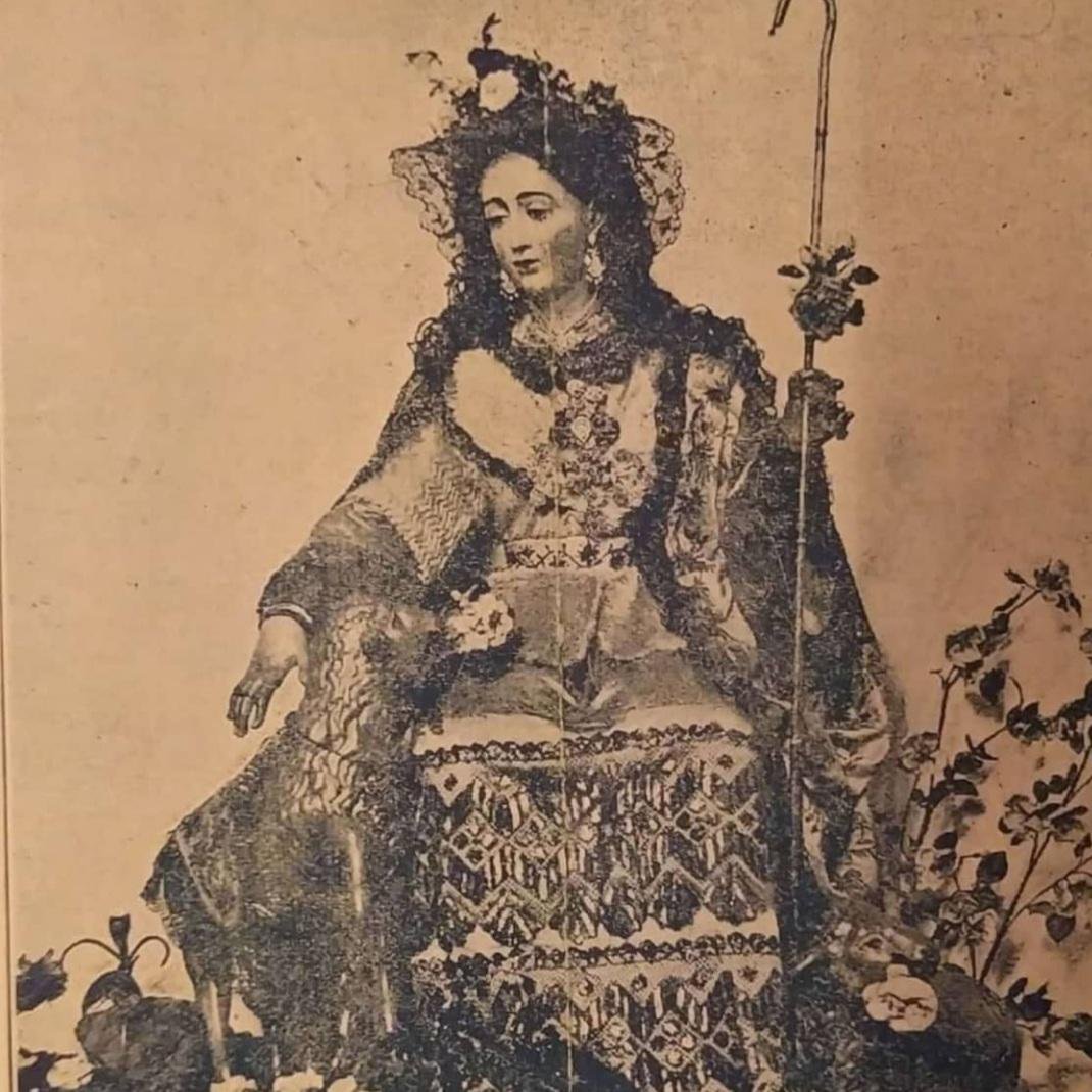 flermacarrion's tweet photo. Primer día de Novena.

María Santísima Pastora, Pastora del Verbo Humanado. https://t.co/FVCj5Hfvy4