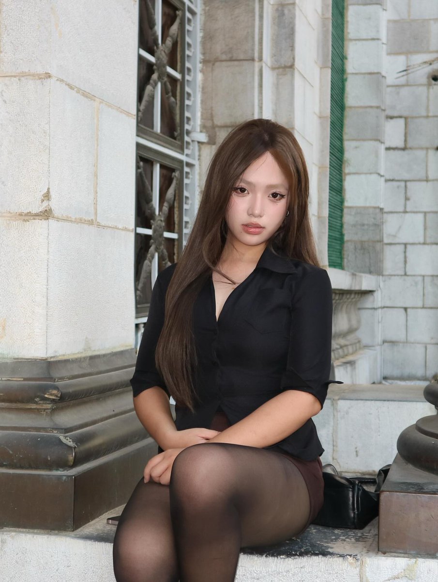 vhvaw804's tweet photo. 原本‍只想随​便走走，最后在周末安静的房间停了很久。意外遇见的风景最难忘。这个瞬间‍我会记很久。 https://t.co/2rzs499K48