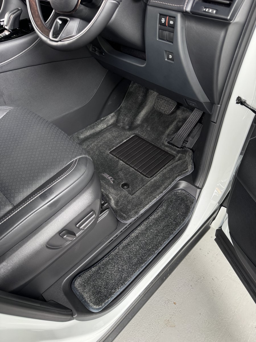 3d_mats's tweet photo. Elevate your Toyota Alphard AH40's interior with our 3D PREMIUM Car Mat in Dark Grey!  Protect your ride while enhancing its elegance. Say goodbye to dirt and hello to luxury underfoot! Upgrade today! 

Shop Now at https://t.co/Z4DFJxpXr3

#ToyotaAlphard #CarMats #LuxuryMPV https://t.co/RKlUtRRIEe