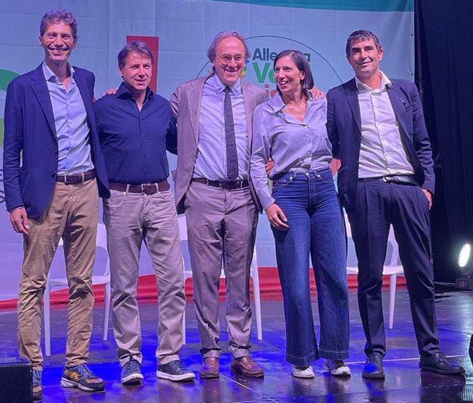 BioNature267094's tweet photo. Oggi il campo largo festeggia i quattro anni passati senza essere riusciti a mettersi d'accordo su un cazzo. https://t.co/IKxLzEDP9T