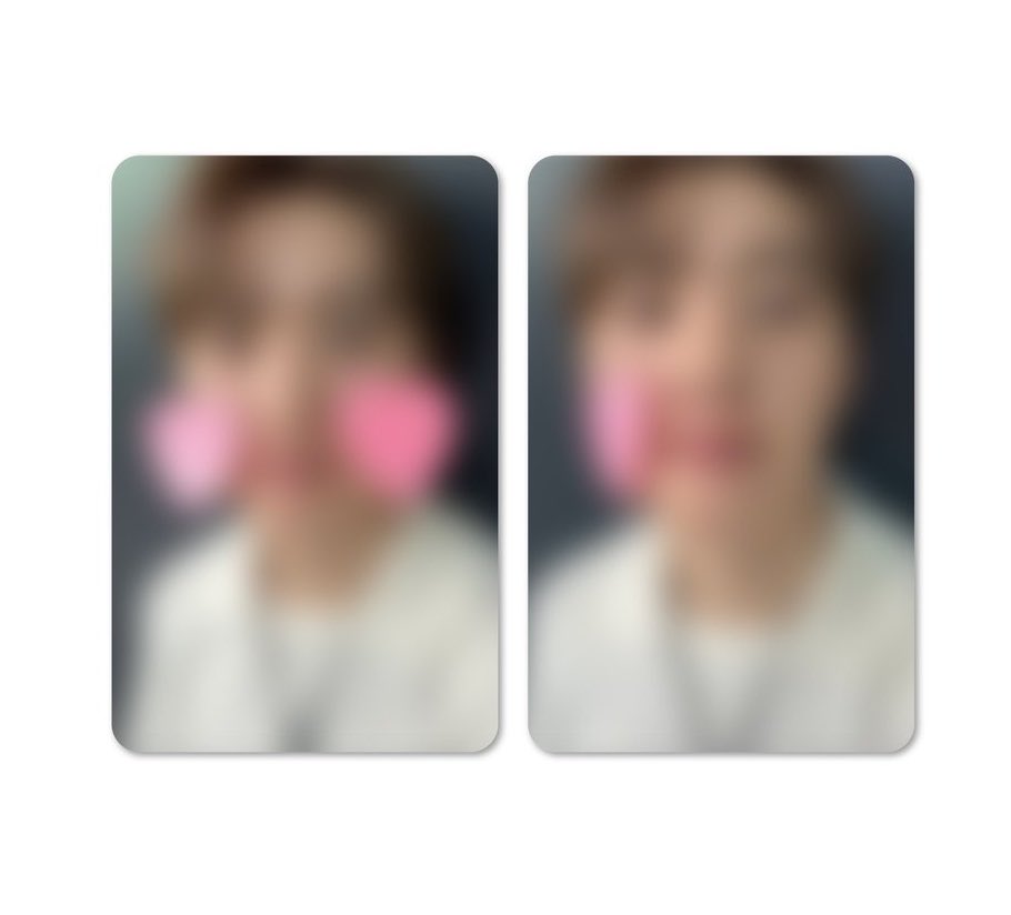aemsoo's tweet photo. Blitzway what the hell did you do to Kyungsoo?!?!?! Did you gave him selfie lessons?? 😆😆 What’s with these diverse poses from him?? This is not the kyungsoo I know! There’s no 👍🫰✌️! 😭😭😆😆 https://t.co/4olJvXdz4v