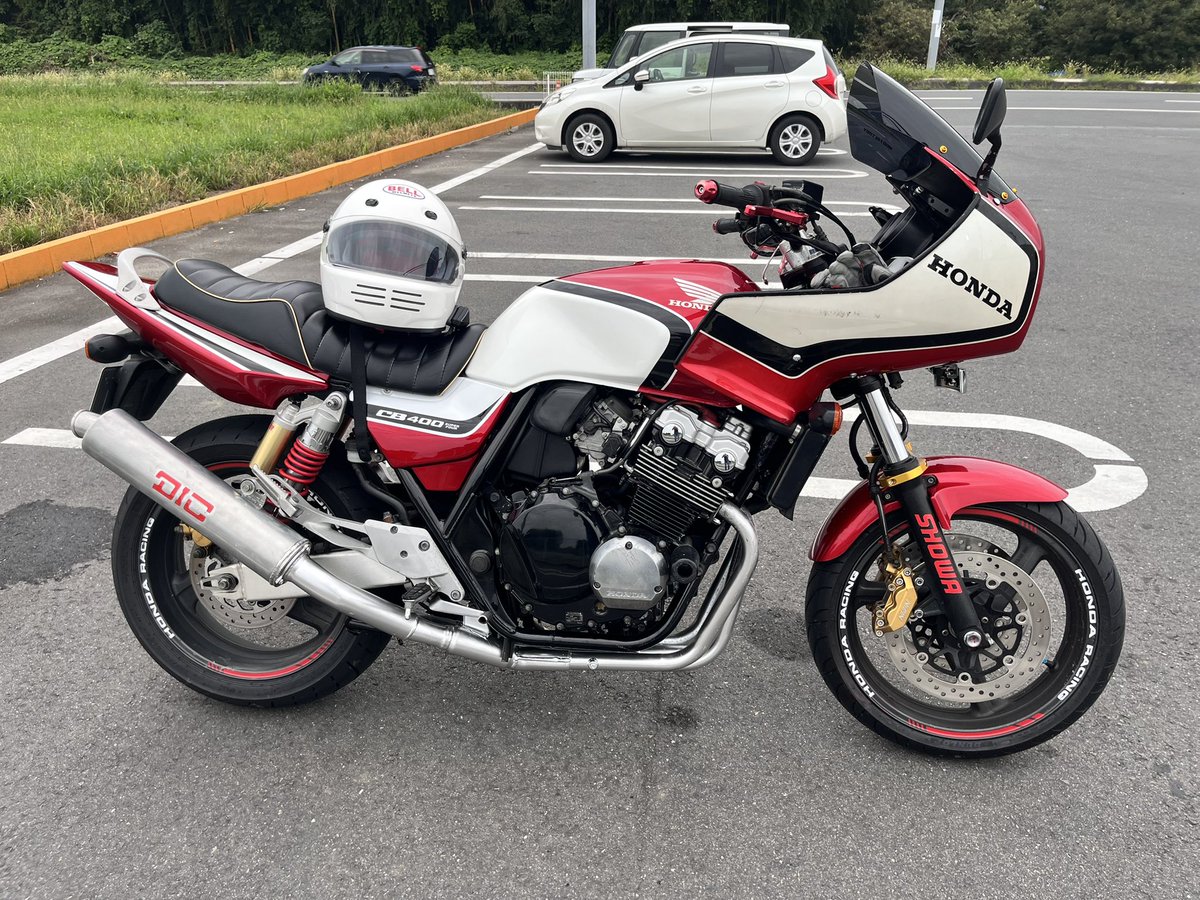 gorome_nuko's tweet photo. CB400SBを、インテグラカウル付けて
CBX400Fインテグラ仕様にしました
当時物ダイシンがいい音してます
#cb400sf
#cb400sb
#cbx400f https://t.co/Z0HaepZSoY