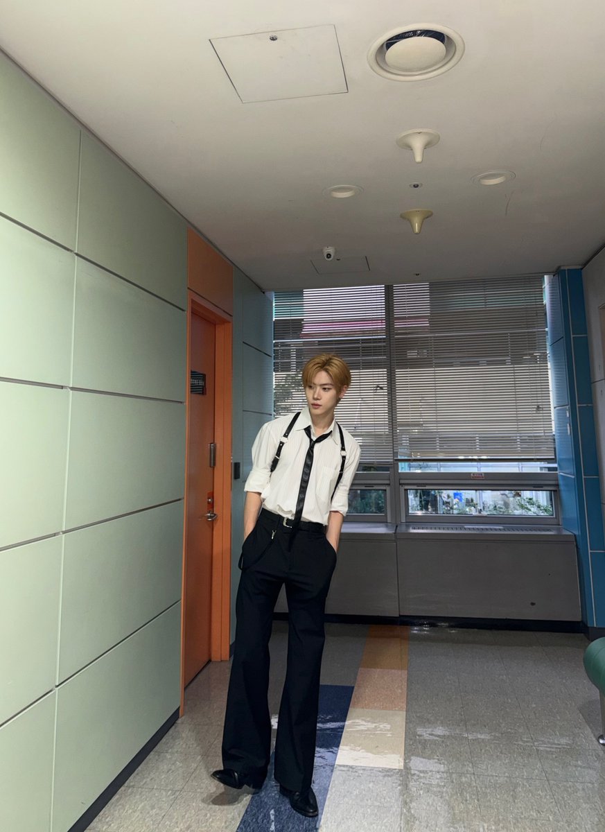 CYE_MEMBERS7's tweet photo. 🫡🫡🫡

#장여준 #JANGYEOJUN
#CLOSEYOUREYES #클로즈유어아이즈 
#CYE #클유아 https://t.co/yTSYwFC4x1