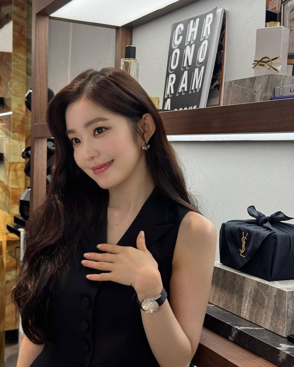 seurrene_'s tweet photo. RENEBAEBAE https://t.co/3ZuVtcK8F4