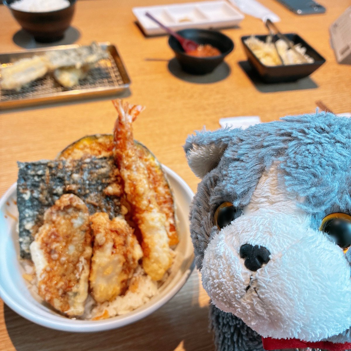 34nontk's tweet photo. 久しぶりにお友達に会えた〜💕
天丼とアイスでしゃべり倒してきた！ https://t.co/LNk3hrOVYl