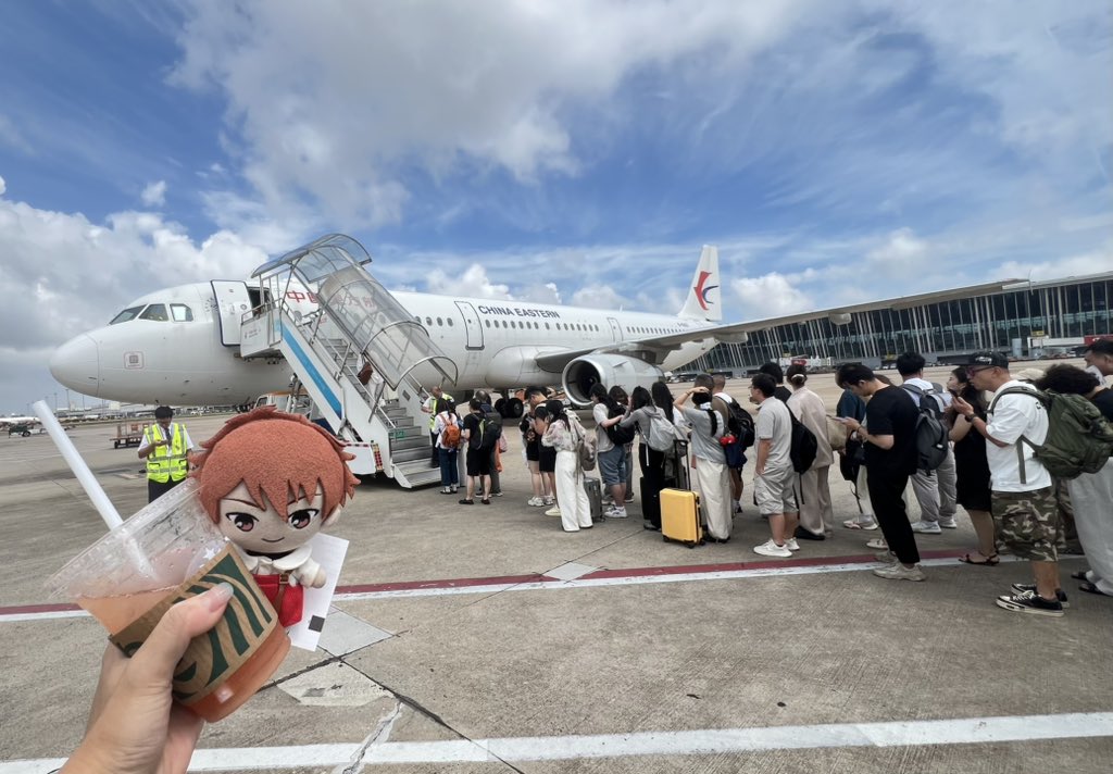 escj7's tweet photo. ✈️成都 https://t.co/Dgz69CbuBK