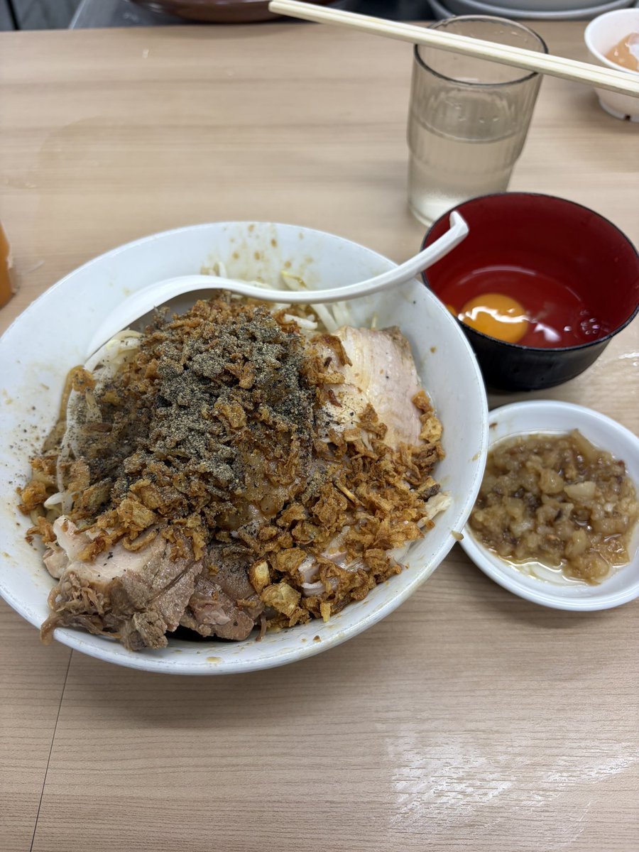 ndshiag's tweet photo. おもしろい方へ野崎
豚汁なし➕チーズ➕たまご https://t.co/EPpwpqfPuC
