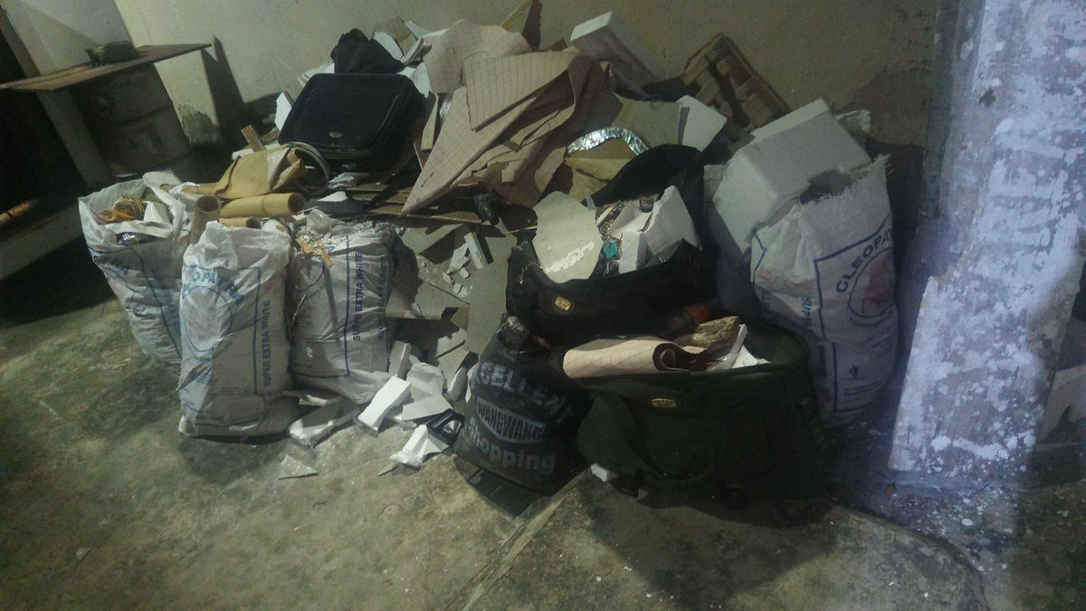 femideola's tweet photo. See person's compound in the hand of Lagos waste disposal. Last time of visit was May 28, 2026. https://t.co/2IFXFVyfiY