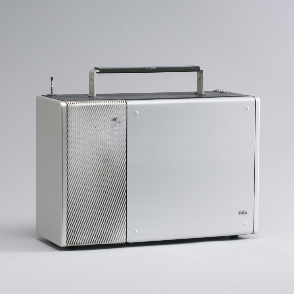 rocketengine's tweet photo. Dieter Rams
Braun T1000 Radio
https://t.co/q7PdkRbRtg https://t.co/TvXMvZnRku