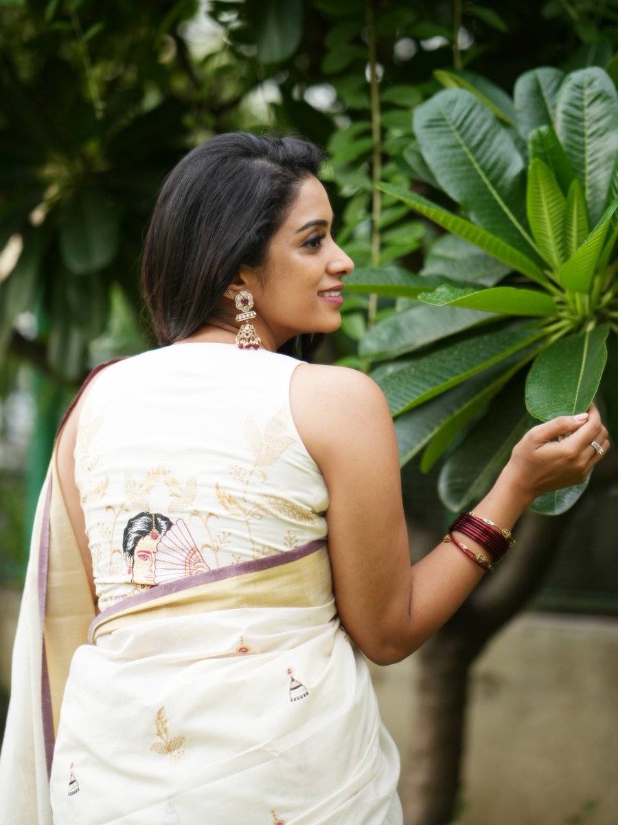 ActrezHub's tweet photo. #DiyaMenon #Diya #DiyaVJ https://t.co/ye9PjnN0g0