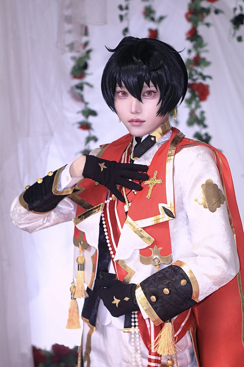 14sai_tabetai's tweet photo. ⚠️コスプレ⚠️cosplay⚠️

enst 朔間凛月　
始まりのオペレッタ

📸⇨へちま様@poco_one 

撮影ありがとうございました！ https://t.co/o8PPfSwUzB