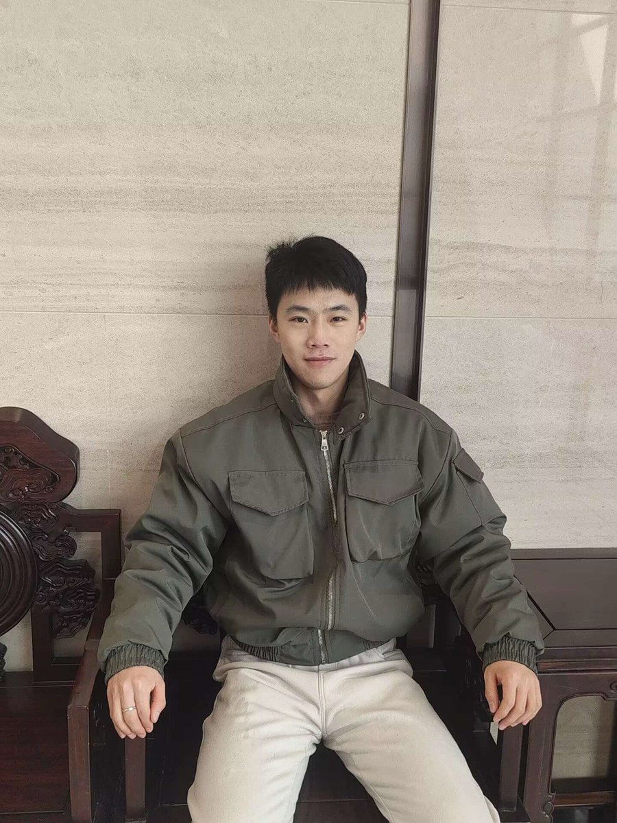 Chomewwasu's tweet photo. 刚刚新鲜出炉的 新勾引的直男 找我买过打包的朋友们喜欢的话可以找我给你补 https://t.co/gHGin5hcmt