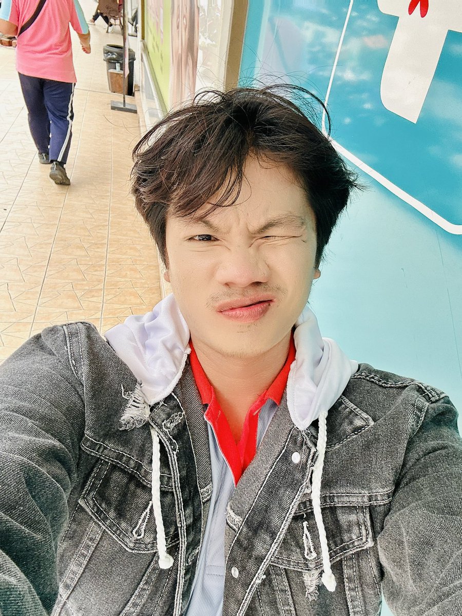 P4RNKUNG's tweet photo. @ชุมพร
,,,เอ็นดูเค้า...เอ็นเราขาด🪢🙏🏻💸
,,,บางครั้ง “ความสงสาร” และ “ความเห็นใจ” ก็ไม่ได้มีเอาไว้ให้สำหรับคนที่จ้อง ”ทำลายเรา“
#mindset #psychology #heal #CHP https://t.co/HcblnP64y3