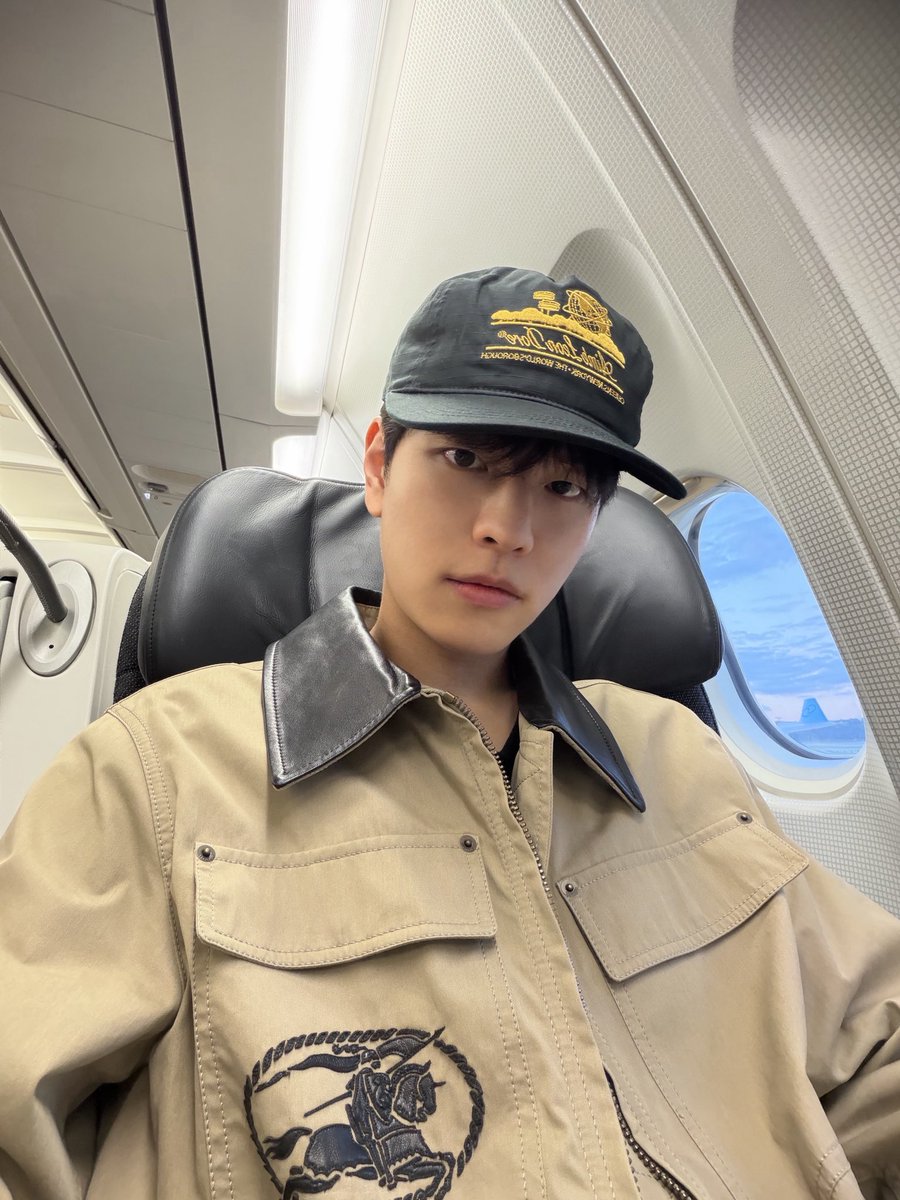 hyunehans's tweet photo. 260904 SM 🫧 https://t.co/c04gAU4pfS