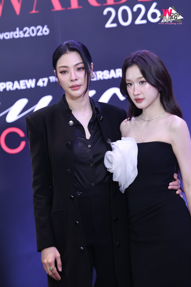 woopmag's tweet photo. “ฝ้าย-อะตอม” ในงาน "Praew Awards 2026" ✨️

FAYEATOM PRAEW AWARDS PARAGON
#SiamParagonxPraewxFayeAtom 
#FayeAtom #FayePeraya #AtomPariya
#PraewAwards2026 https://t.co/0sQk8kMmX0
