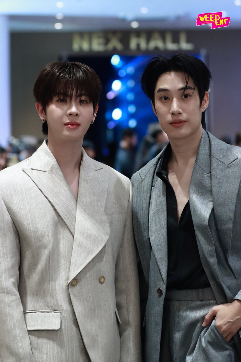 WEED_ENT's tweet photo. " เติ้ล - เฟิร์สวัน " ร่วมเดินพรมแดงในงาน ในงานประกาศรางวัล " Praew Awards 2026" ✨

TFO PRAEW AWARDS PARAGON
#SiamParagonxPraewxTleFirstone 
#เติ้ลเฟิร์สวัน #TleFirstone  
#TLE_mtm #Firstone
#PraewAwards2026 https://t.co/kRhP4GZtnG