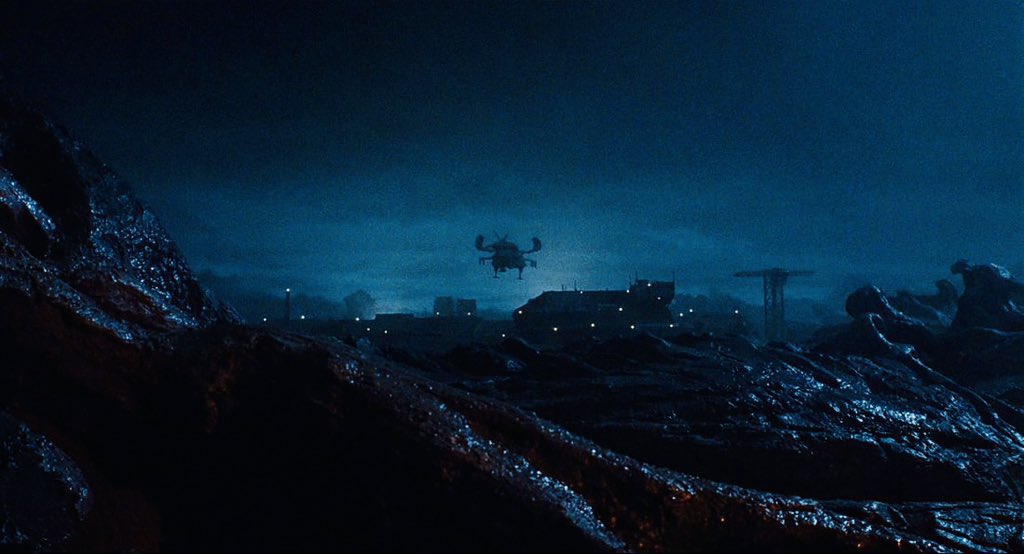 Juluciane_'s tweet photo. aliens (1986) dir. james cameron https://t.co/exQpPzkYek