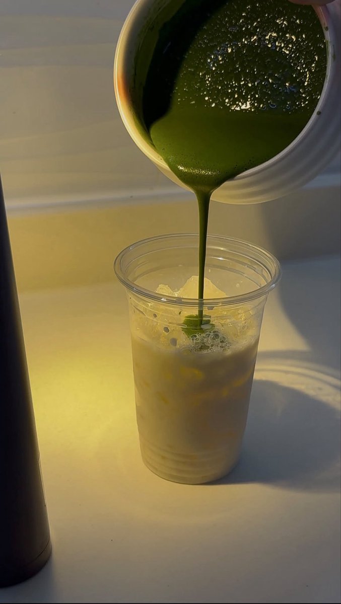 nuwu_i's tweet photo. ييميي المنظـر غغغغر��مـي🥺🍵 https://t.co/8BLX91bmcv