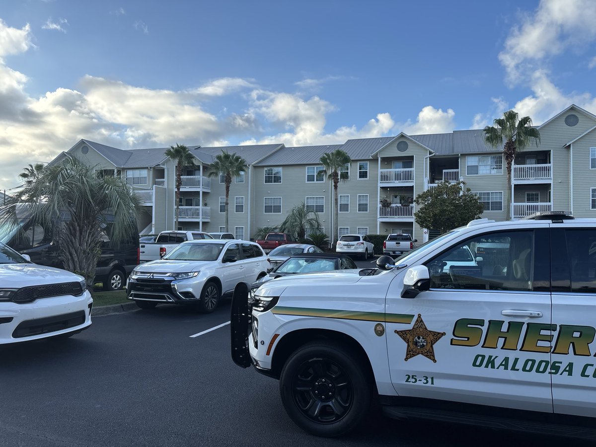 OCSOALERTS's tweet photo. We’re actively investigating a reported home invasion robbery at an apartment in the 4000 block of Dancing Cloud Court in Destin.

Two armed males reportedly entered the residence around 5:30 this morning and attempted to rob the occupants. There are no reported injuries at this time.

There is no known threat to the general public. Deputies and investigators are working to gather additional information and determine the circumstances. 

Anyone who may have information is asked to contact us at 850.651.7400 or @eccsTIPS. 

We’ll provide additional information when it can be released.  ⭐️⭐️⭐️