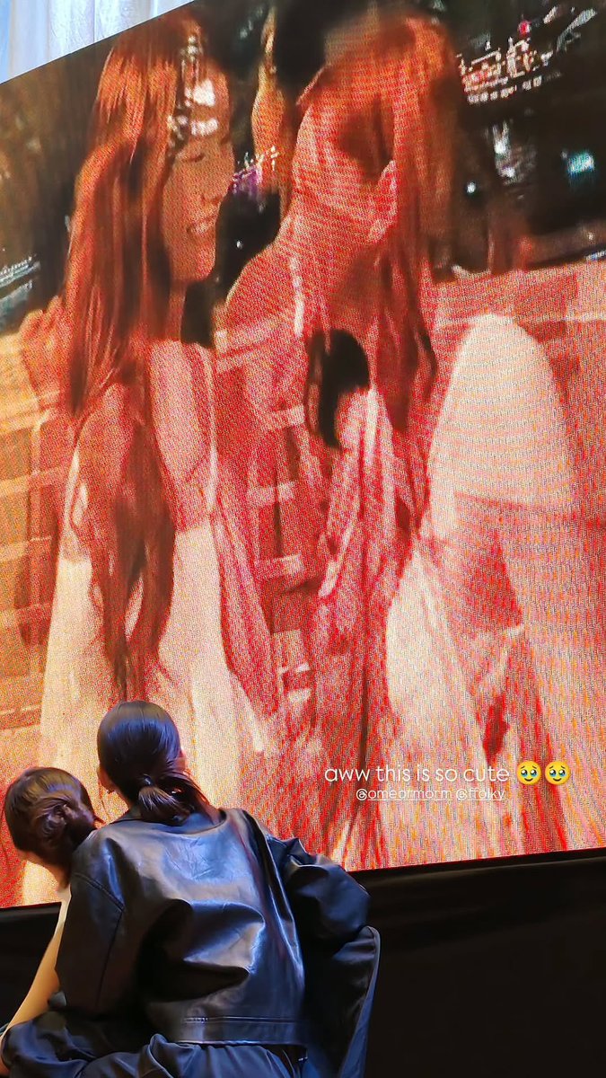 OrmFolk_KR's tweet photo. omeormorm Instagram Story 
(From Fan IG)

#FANDOMFEST
#omeorm #ffolky #ormfolk 
#ZenPat https://t.co/JPzo5awlsZ