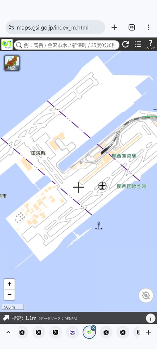 kiyo00843's tweet photo. 【#地理好きさんへの挑戦状】
#関西国際空港開港記念日
#関西国際空港
画像指先の線路は新交通システム(AGT)の一種であるウイングシャトル
ただし事業としての免許、特許は取っておらず関空内のエレベーター扱いで座席も無し規制法律は建築基準法になります
https://t.co/xwEYMBoc0d https://t.co/5znvFbek2e