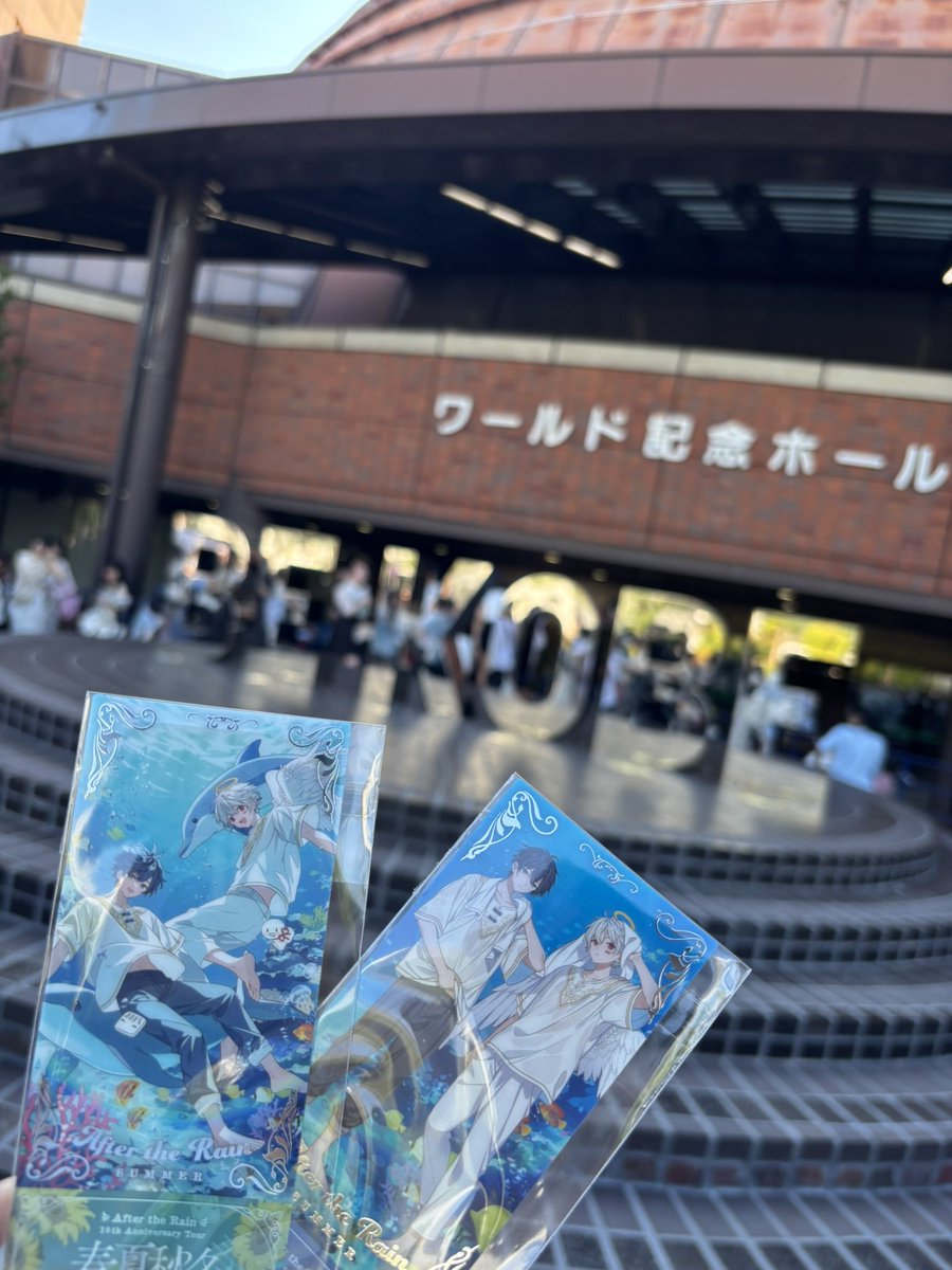 flyd_potato's tweet photo. もちろん大本命の目的であるライブが一番楽しかったけどね！
本当に無事に参戦できて良かった😭 https://t.co/GB1CTp2BsO
