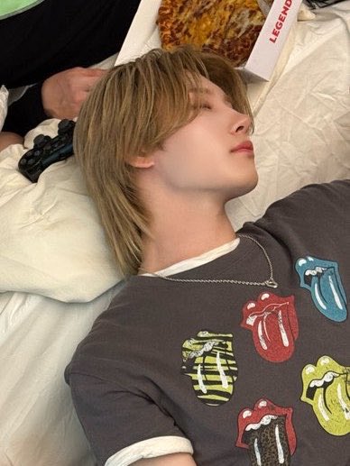 Adore_Riaan's tweet photo. 커어어💤 리안 모음 https://t.co/eKZQaAf3ZC